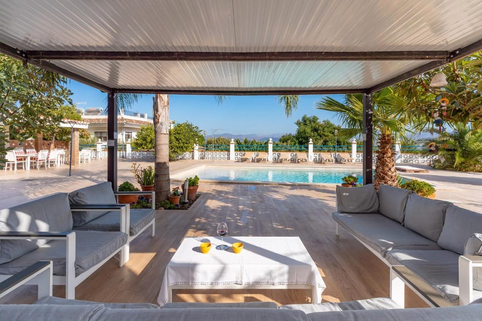 Villa Isabella Villa in Alhaurín de la Torre