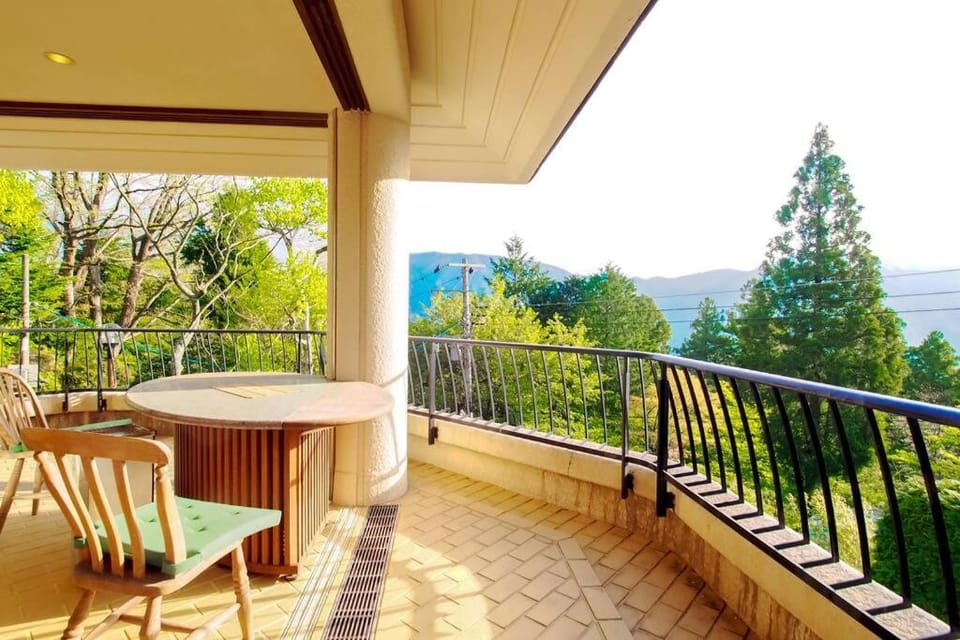 Open-air bath & Private hot-spring Villa in Hakone Villa in Hakone