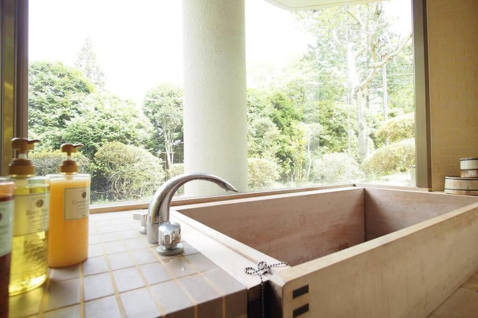 Open-air bath & Private hot-spring Villa in Hakone Villa in Hakone
