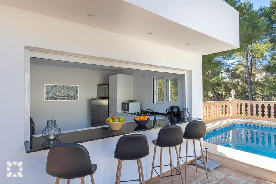 Patio, Day, View (from property/room), Balcony/Terrace, Living room, Seating area, Dining area, Pool view, Swimming pool, sunbed