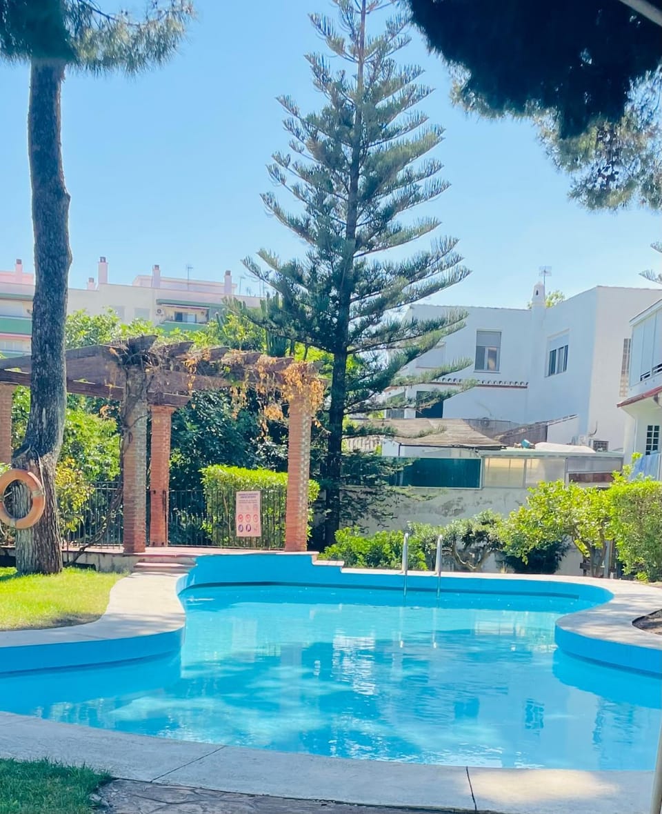 M&H Torremolinos Apartment in Torremolinos