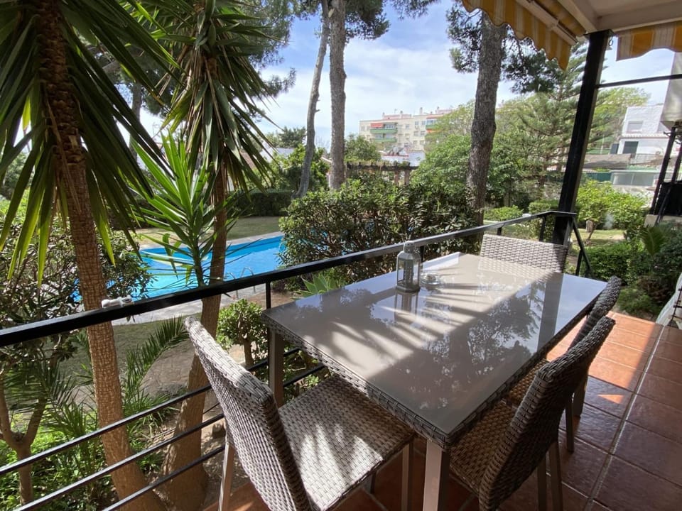 M&H Torremolinos Apartment in Torremolinos
