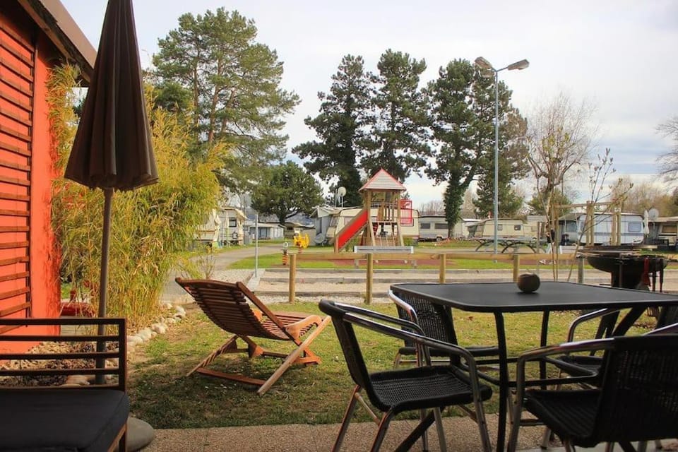 Patio, Garden view
