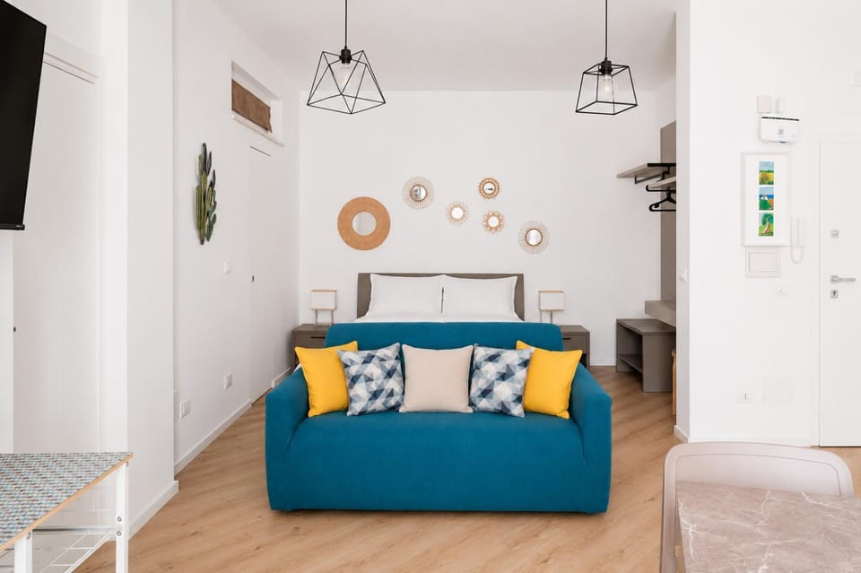 Yellow Apartment Apartment in Bari