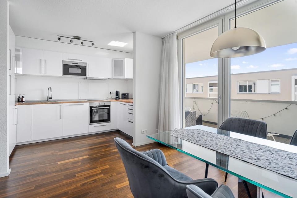 Balcony/Terrace, Kitchen or kitchenette, Living room, Seating area, Dining area, kitchen