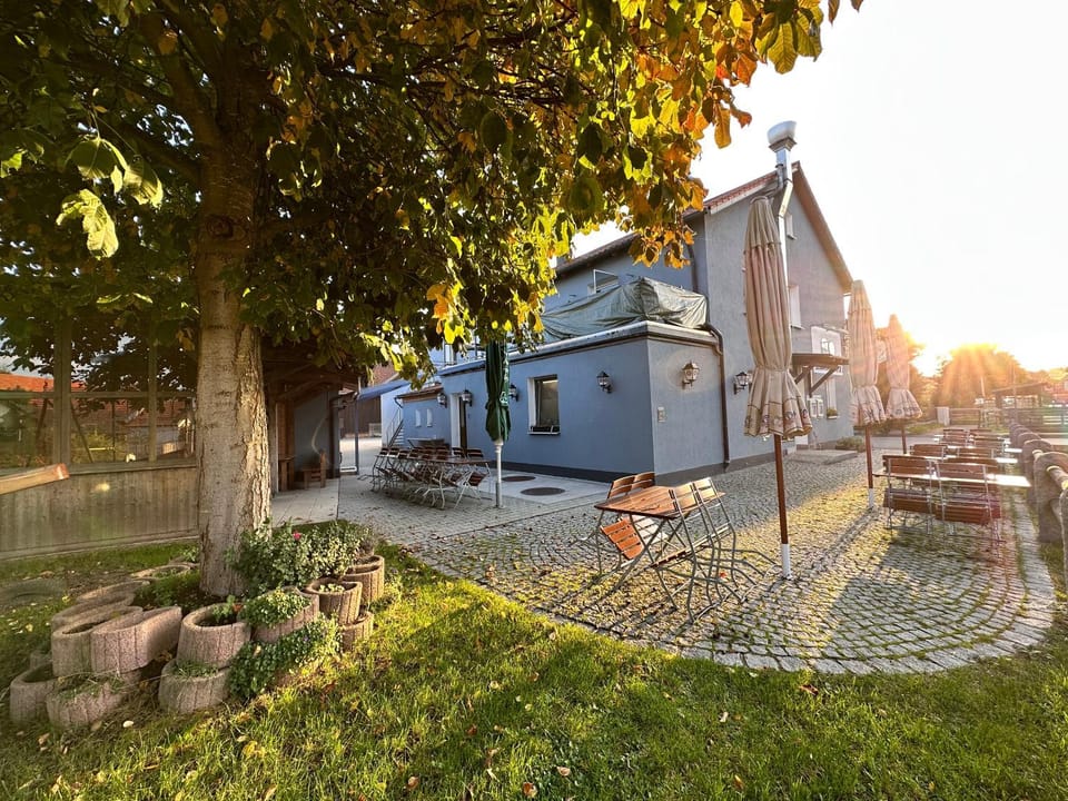 Pension Stadler Bed and Breakfast in Straubing-Bogen