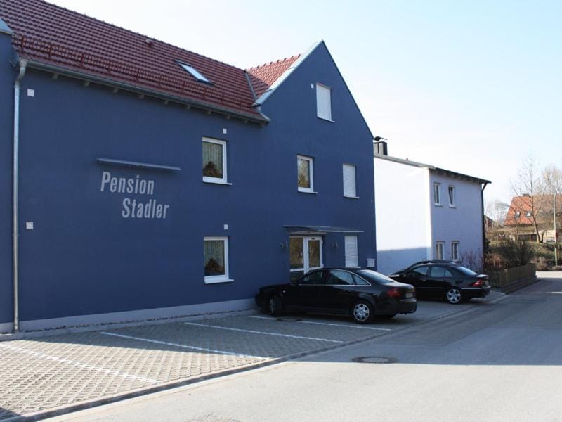Pension Stadler Bed and Breakfast in Straubing-Bogen