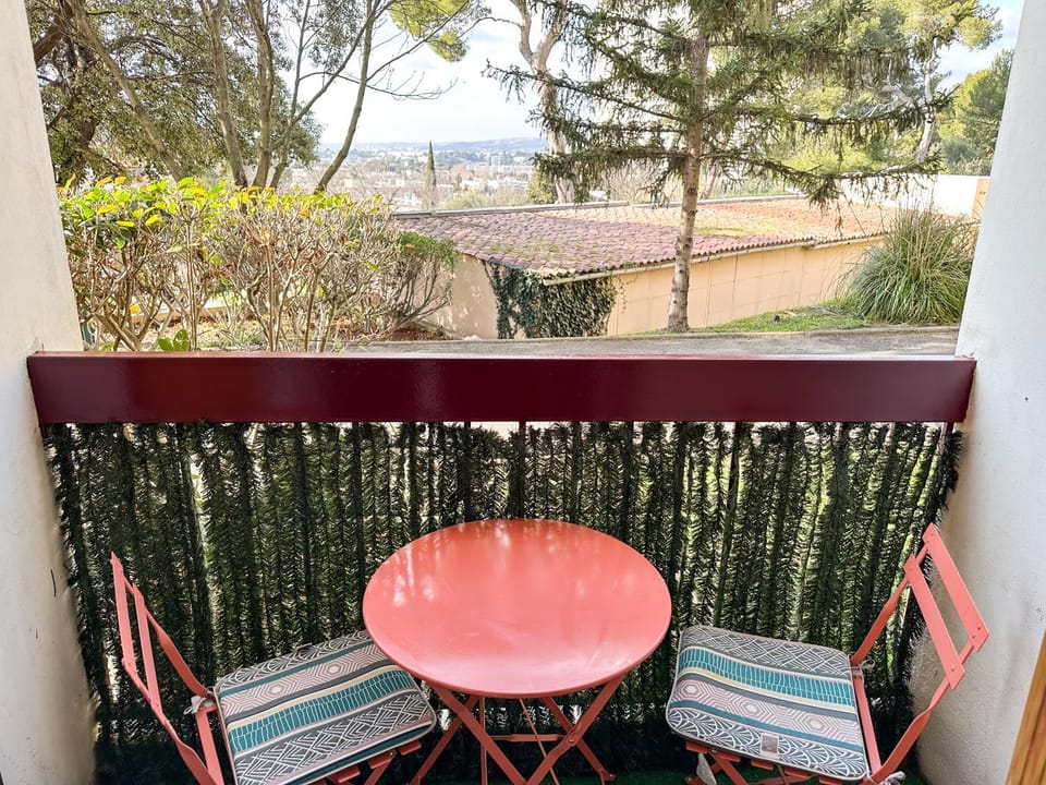 Spring, Day, Natural landscape, View (from property/room), Balcony/Terrace, Balcony/Terrace, Dining area