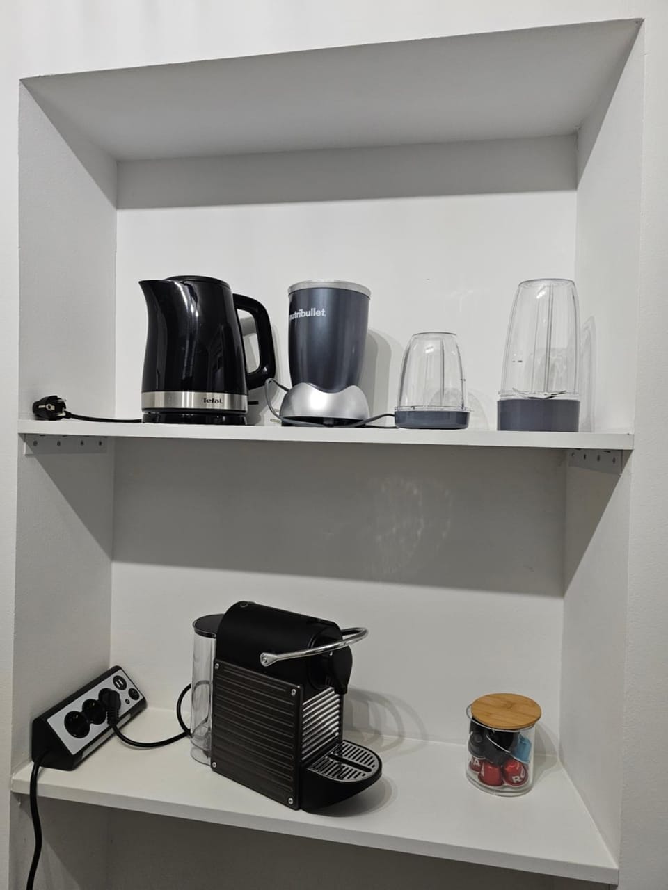 Coffee/tea facilities, Kitchen or kitchenette