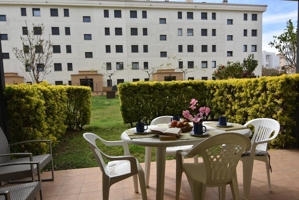 Property building, Garden, Garden view
