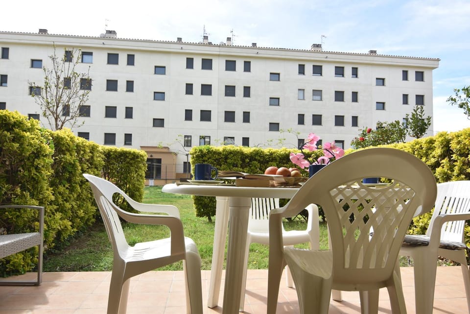 Property building, Patio, Garden, View (from property/room), Balcony/Terrace, Garden view