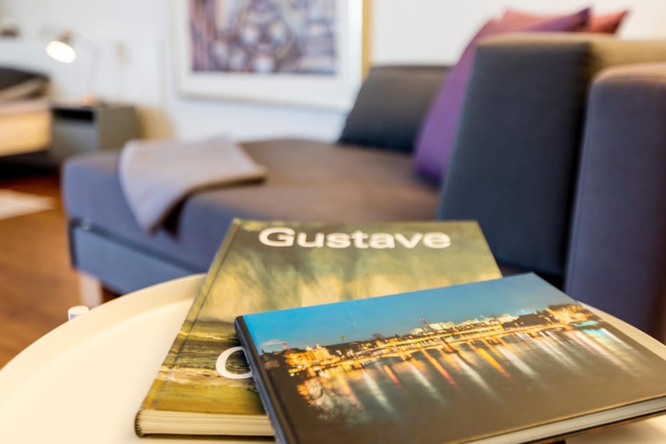 Decorative detail, Decorative detail, air conditioner