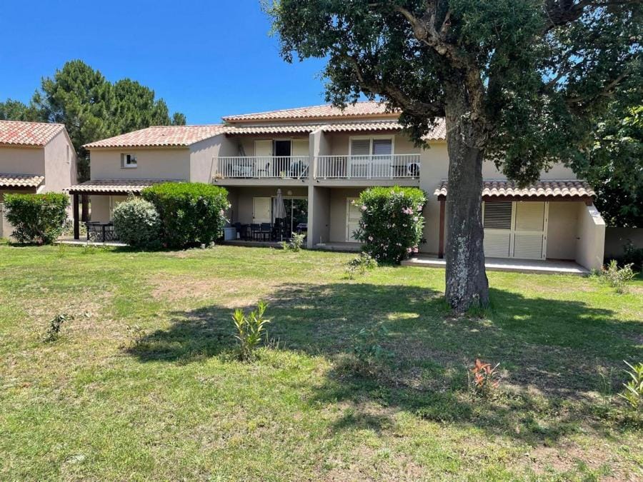Property building, Garden, Garden view