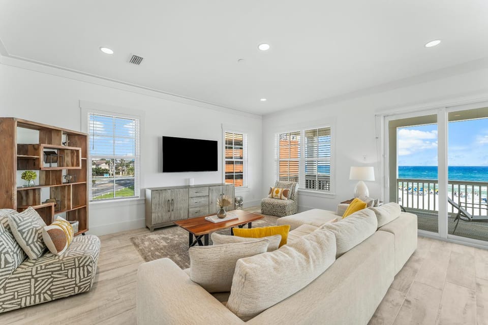 TV and multimedia, View (from property/room), Balcony/Terrace, Seating area, Sea view