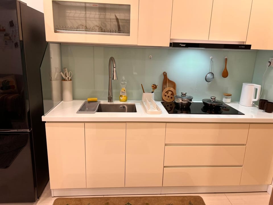 Kitchen or kitchenette, stove
