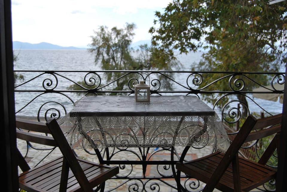 View (from property/room), Balcony/Terrace