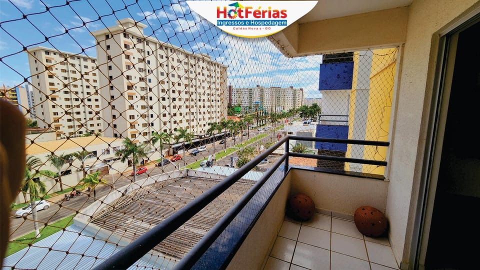 View (from property/room), Balcony/Terrace, City view