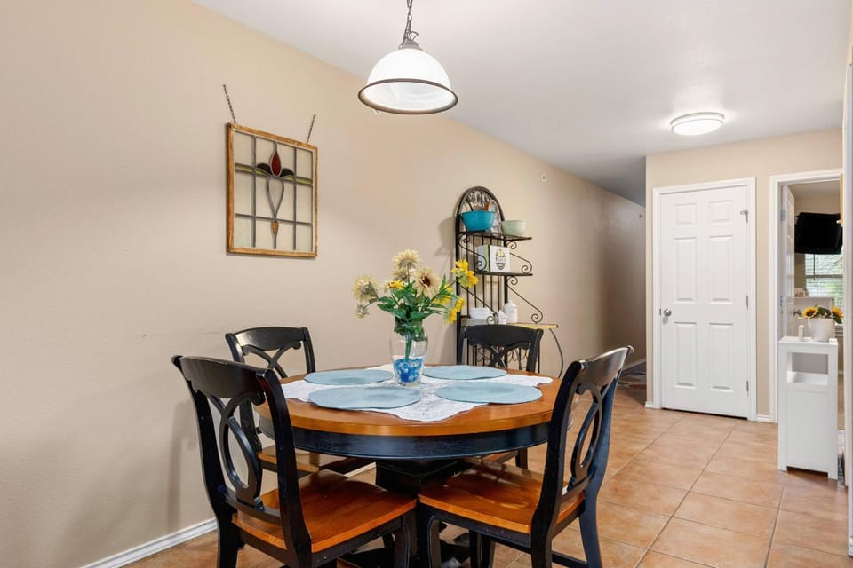 Two Ks Getaway House in New Braunfels
