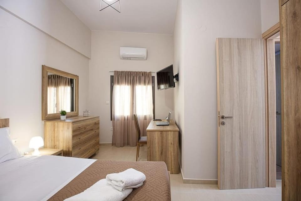 Aretousa apt, next to the beach! Apartment in Rethymno