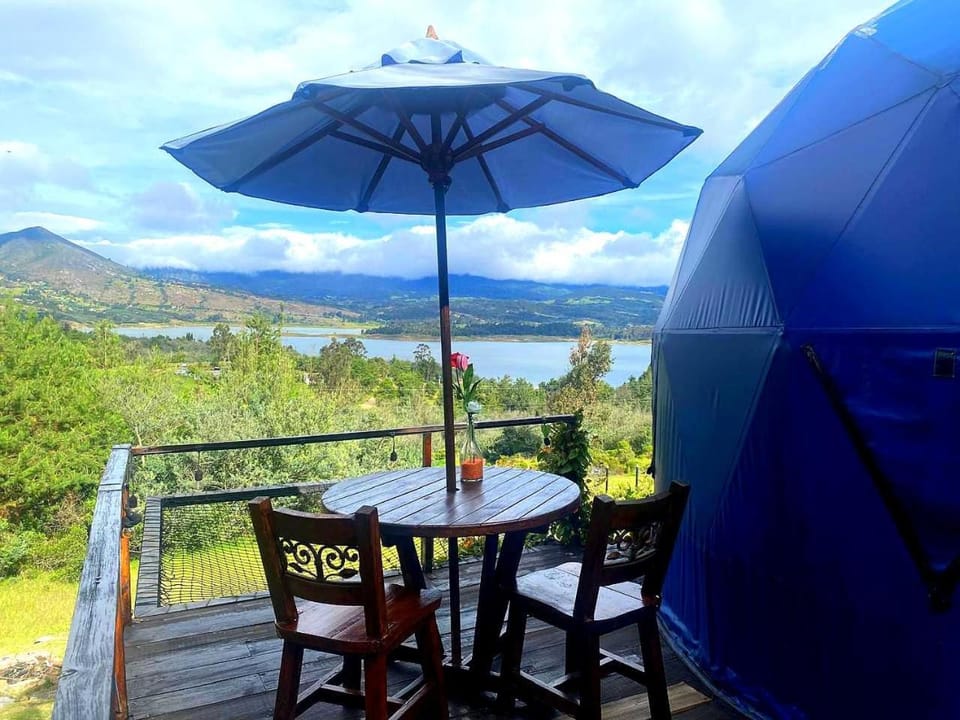 Glamping blue. Luxury tent in Cundinamarca, Colombia