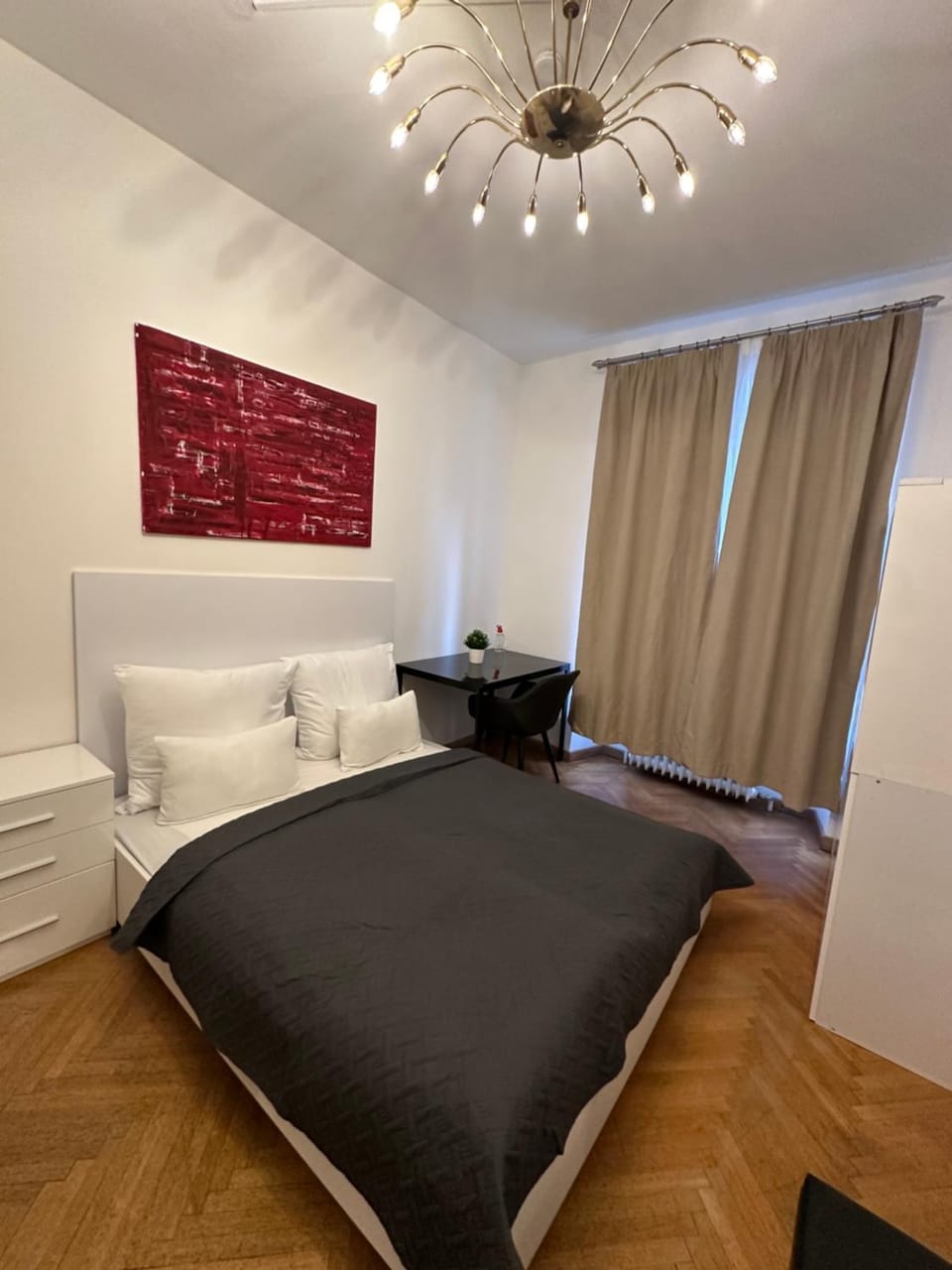 DATRI Petite Suite 1 - 3 Bed and Breakfast in Vienna