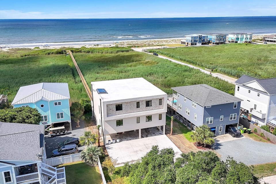 Sandbox by Oak Island Accommodations House in Oak Island