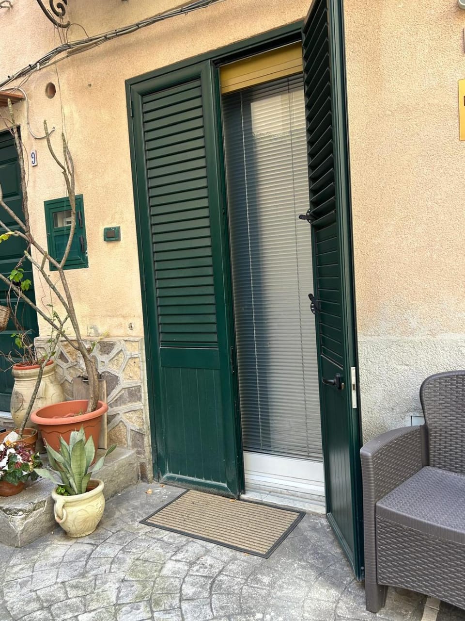 Cortile Caravello 8 Apartment in Palermo