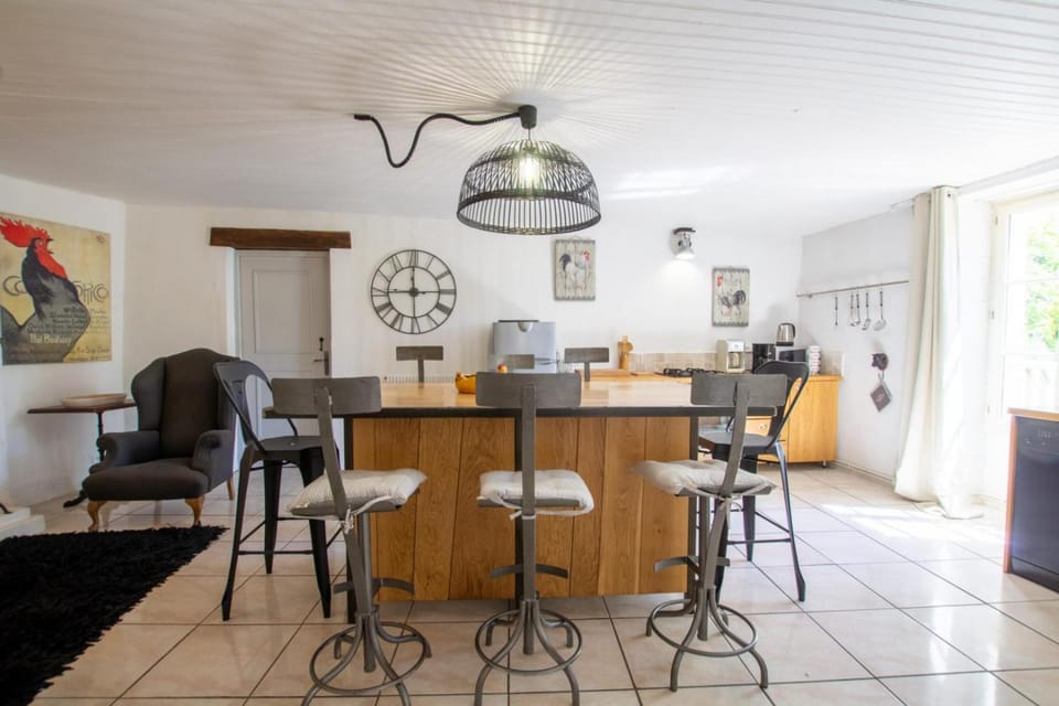 La maison de lolo et marco House in Nouvelle-Aquitaine