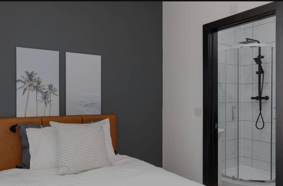 The Residency rooms Liverpool Apartment hotel in Wallasey