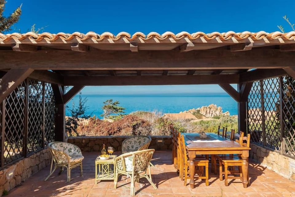 Patio, Day, Natural landscape, View (from property/room), Balcony/Terrace, Balcony/Terrace, Seating area, Dining area, Sea view