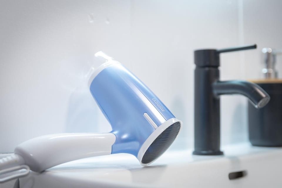 Bathroom, heating
