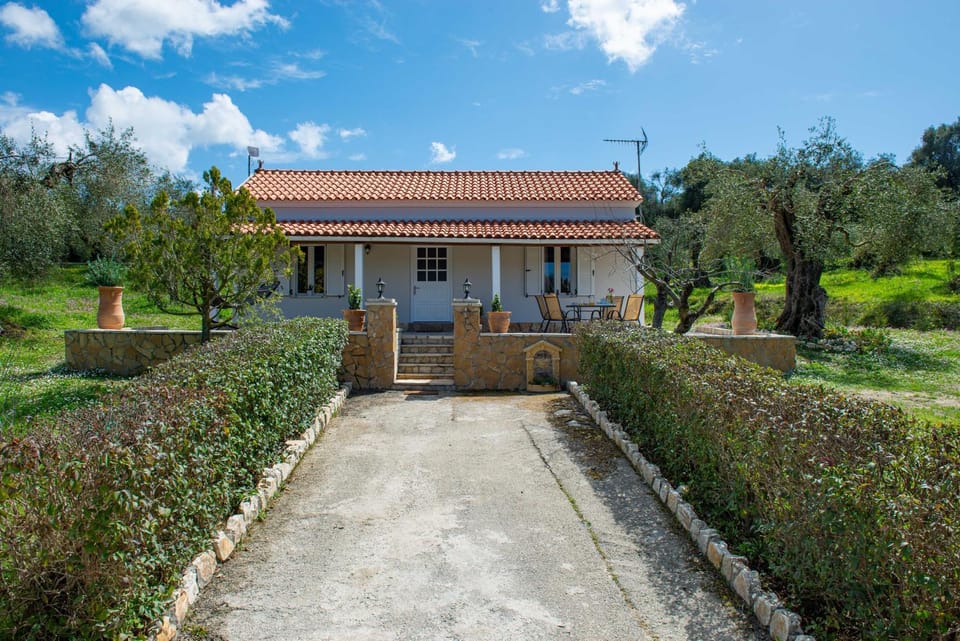 Property building, Natural landscape, Garden