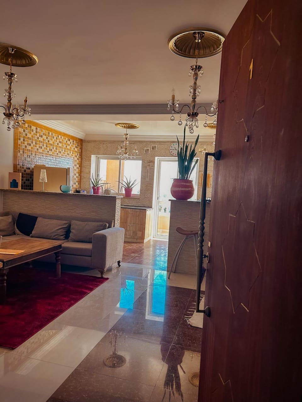 Living room, Dining area, kitchen