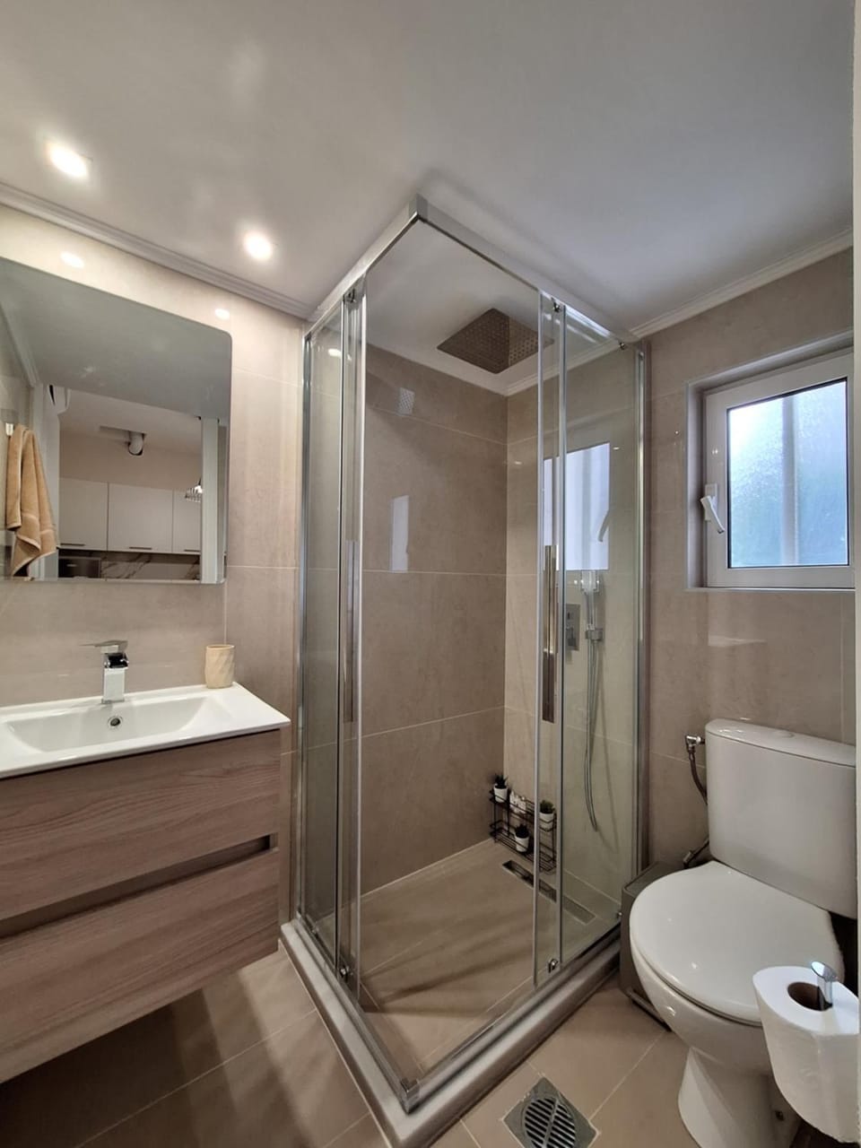 Shower, Toilet, Bathroom