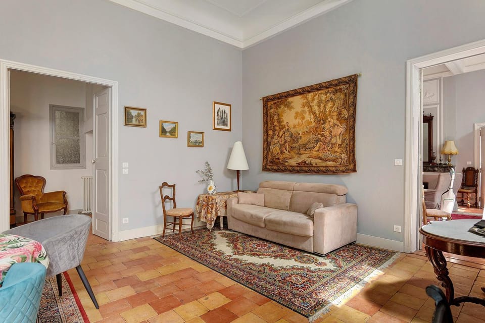 Property building, Living room