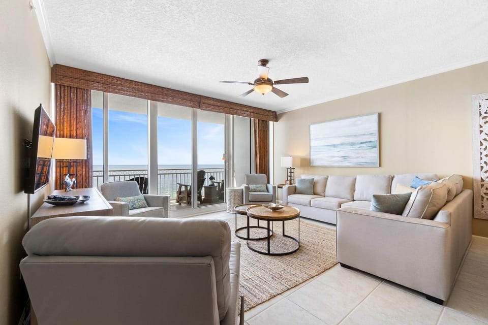 Colonnades 1402 House in Gulf Shores