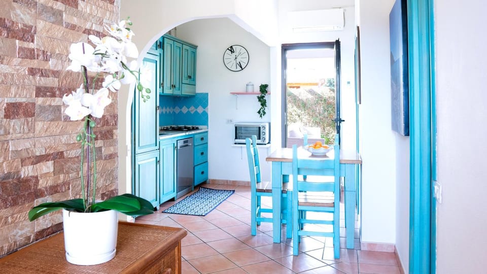 The sound of the sea -Amazing villa 30mt from the beach House in Costa Rei