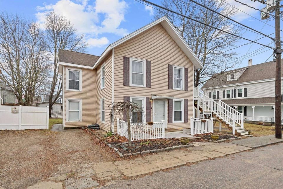 Sunset Beach House Onset Village House in Onset