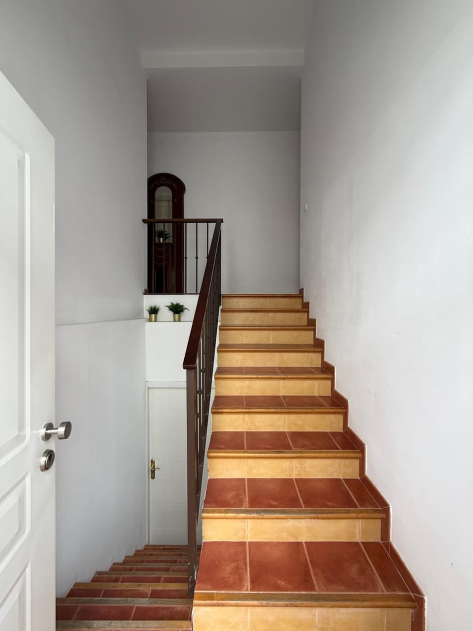 Estudio familiar con baño compartido SEVILLA DELUXE LOS ROSALES Apartment in Sierra Norte de Sevilla