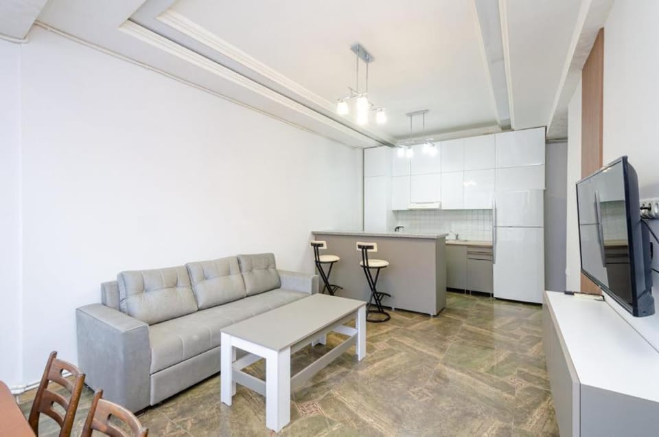 TV and multimedia, Kitchen or kitchenette, Living room, Seating area, Dining area, minibar