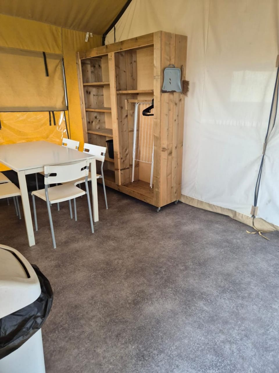 Dining area, wardrobe