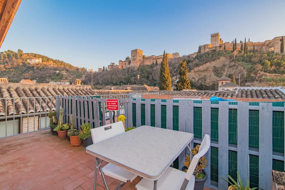 View (from property/room), Balcony/Terrace