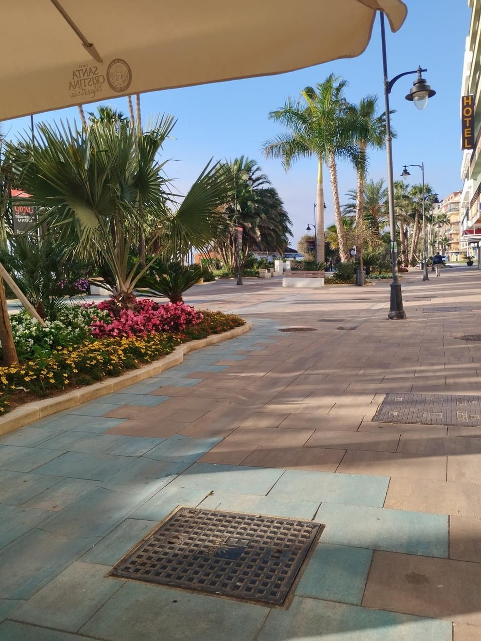 Bajo frente al mar Apartment in Estepona