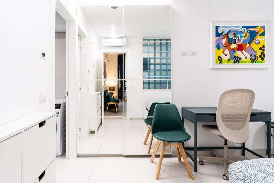 Seating area, wardrobe
