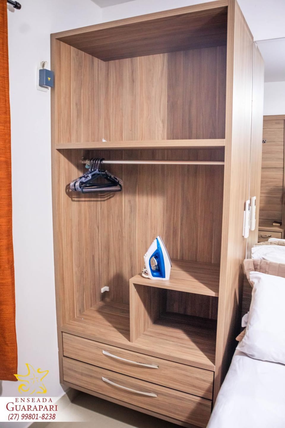 Photo of the whole room, wardrobe