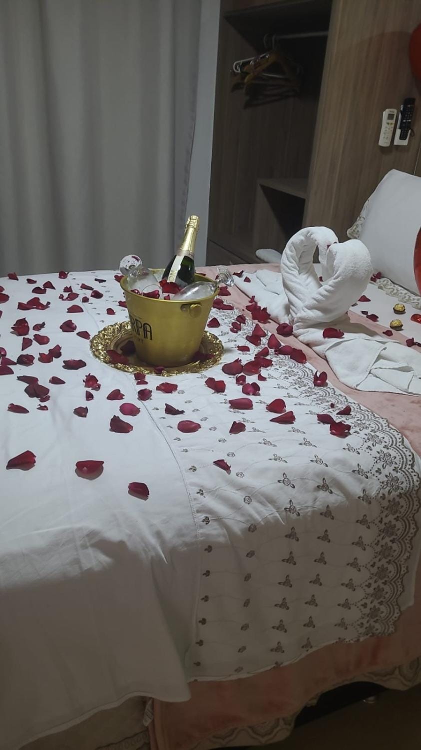 View (from property/room), Photo of the whole room, Bedroom