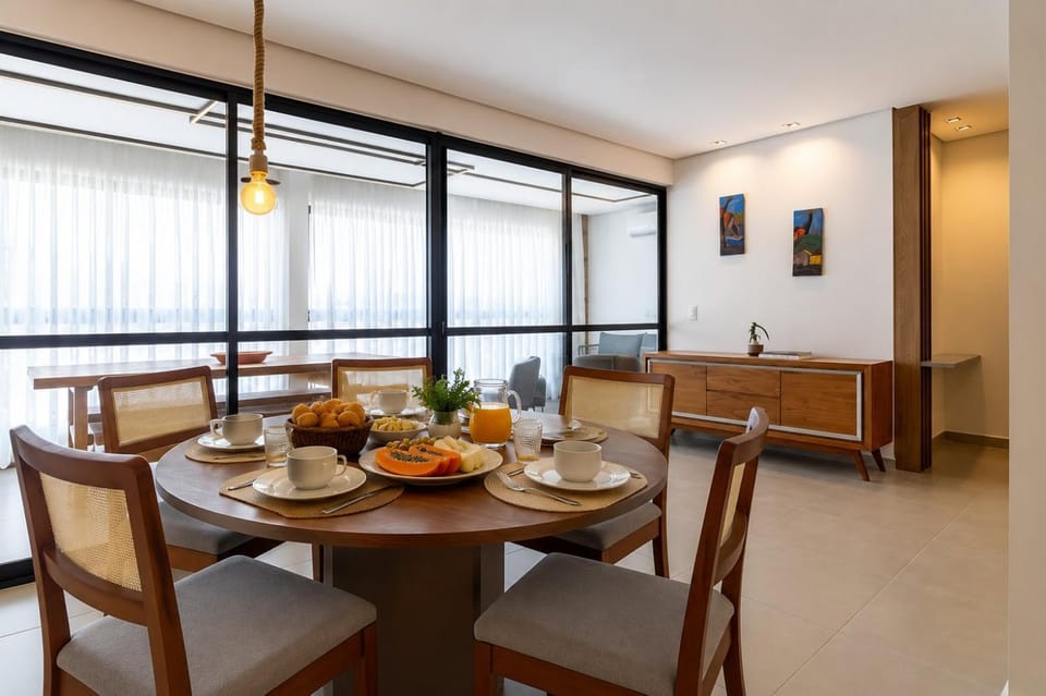 Dining area, Dinner