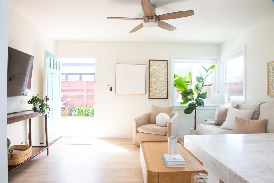Live the Beach Life in a Quaint Shell Cottage House in Del Mar