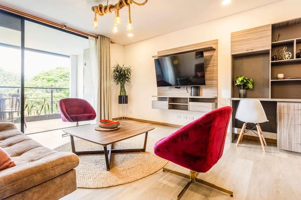 Communal lounge/ TV room, TV and multimedia, Living room, Seating area