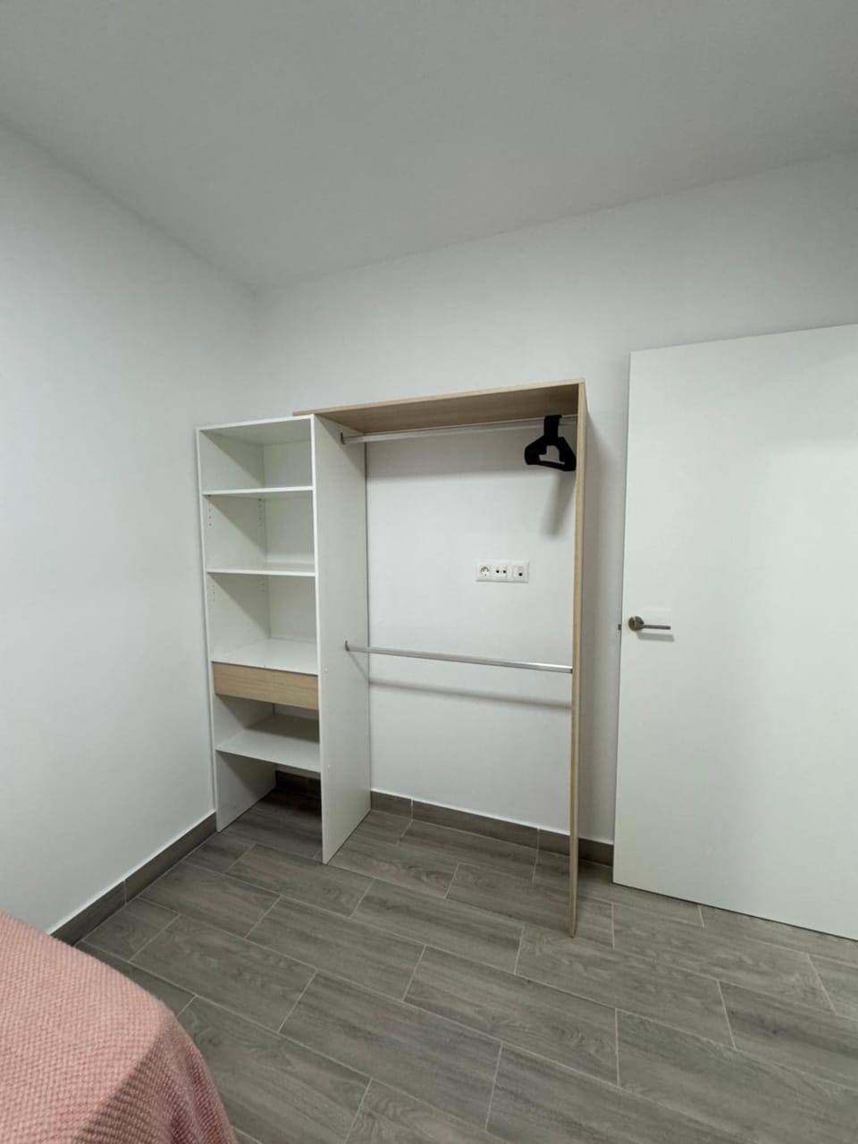 Bedroom, wardrobe